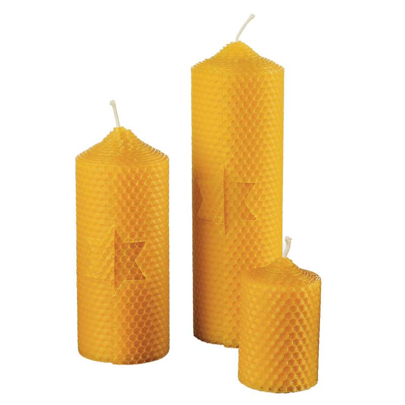 Schöne Kerze aus Bienenwachs mit Stern Kerze aus Bienenwachs mit Stern