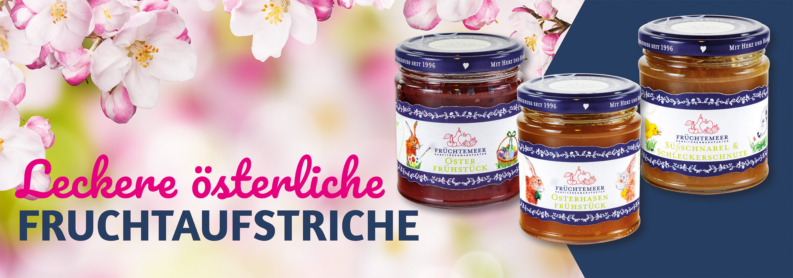 Drei Gläser mit Fruchtaufstrichen von einem Frühlings-Dekobild