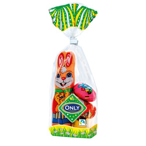 Tüte gefüllt mit einem Oserhasen und Ostereiern mit Etikett